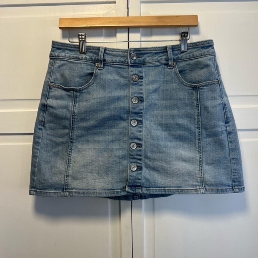 American Eagle Button Front Hi-Rise A-Line Denim Skirt Size Women’s 12